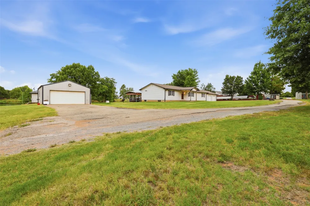4707 E 116th Street Perkins, OK 74059