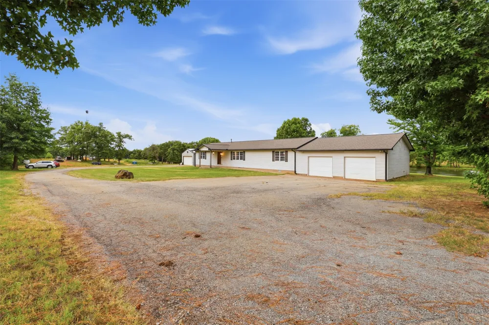4707 E 116th Street Perkins, OK 74059