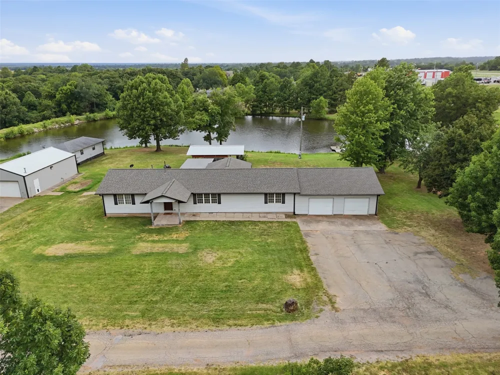 4707 E 116th Street Perkins, OK 74059