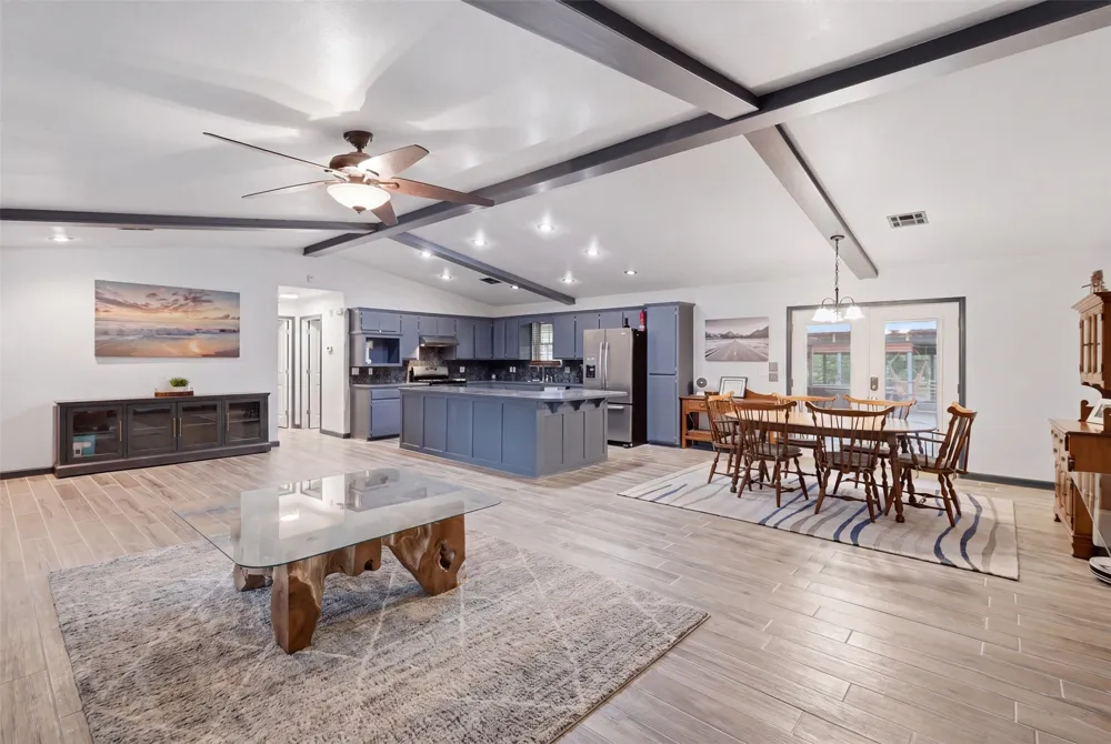 4707 E 116th Street Perkins, OK 74059