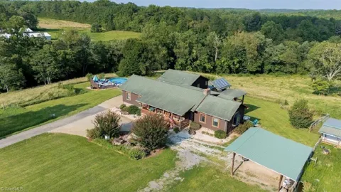 300 Tom Hunter Road