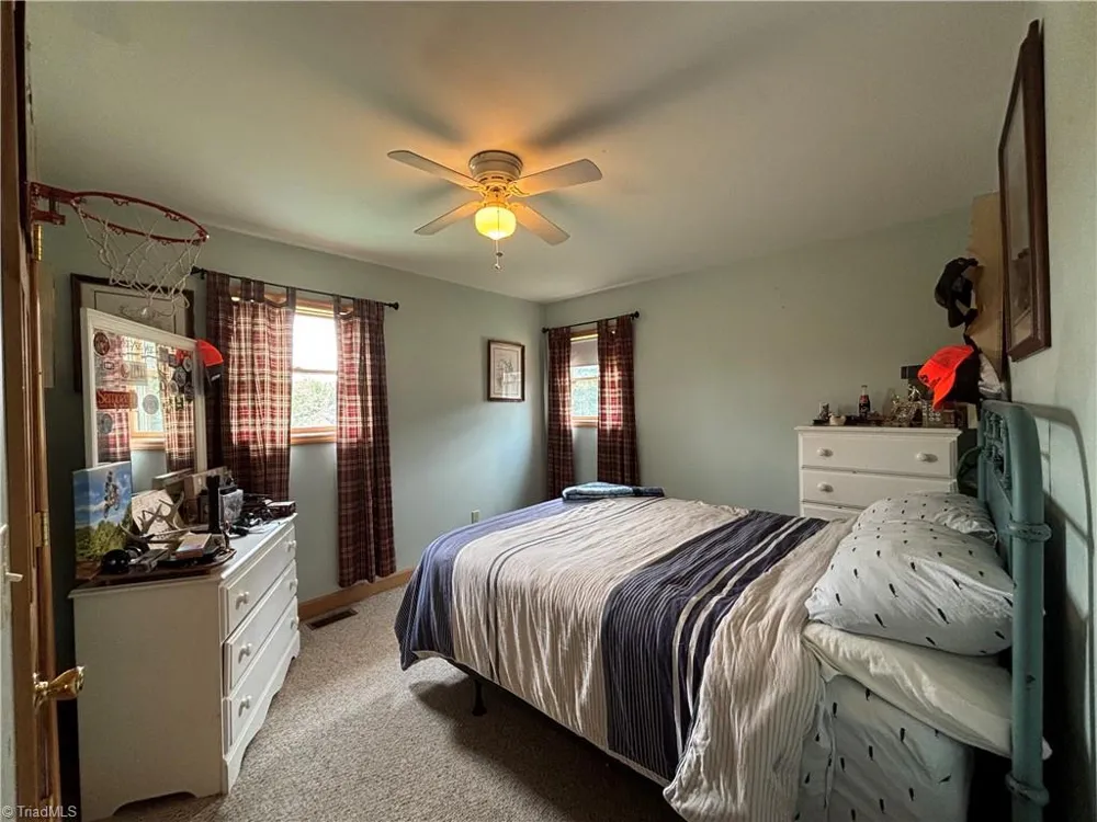 300 Tom Hunter Road Pilot Mountain, NC 27041
