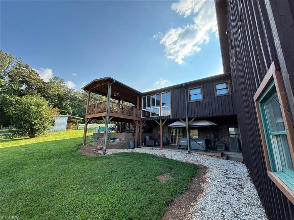 300 Tom Hunter Road Pilot Mountain, NC 27041