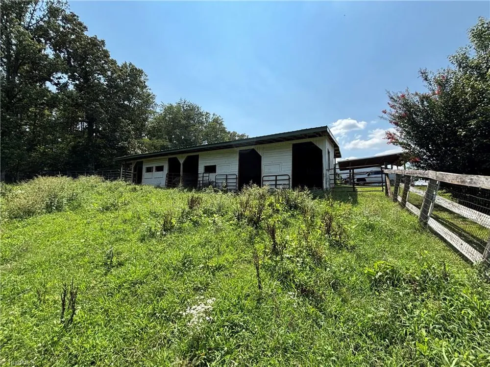 300 Tom Hunter Road Pilot Mountain, NC 27041