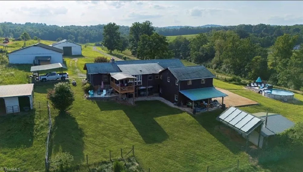 300 Tom Hunter Road Pilot Mountain, NC 27041