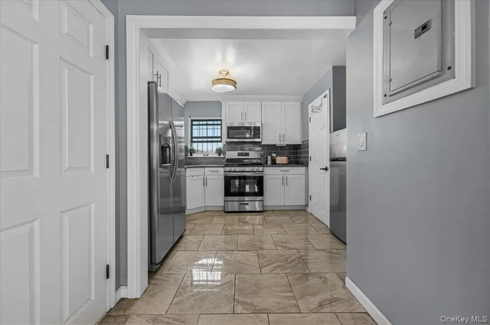 21825 104th Avenue Queens Village, NY 11429