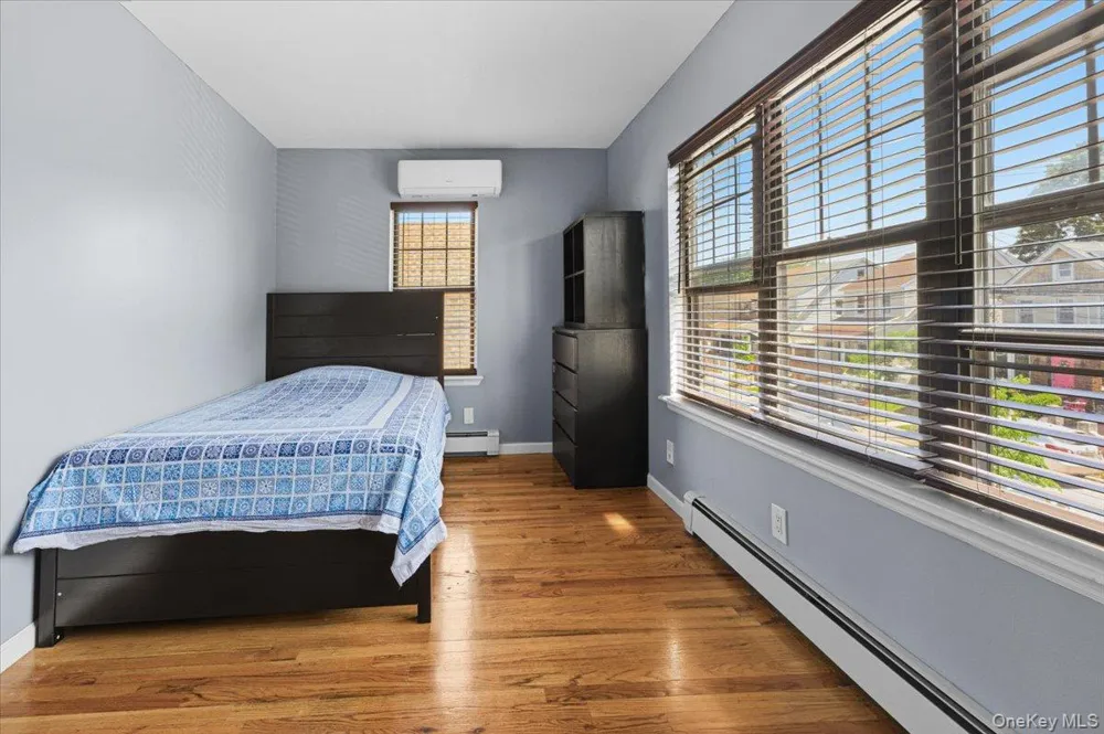 21825 104th Avenue Queens Village, NY 11429