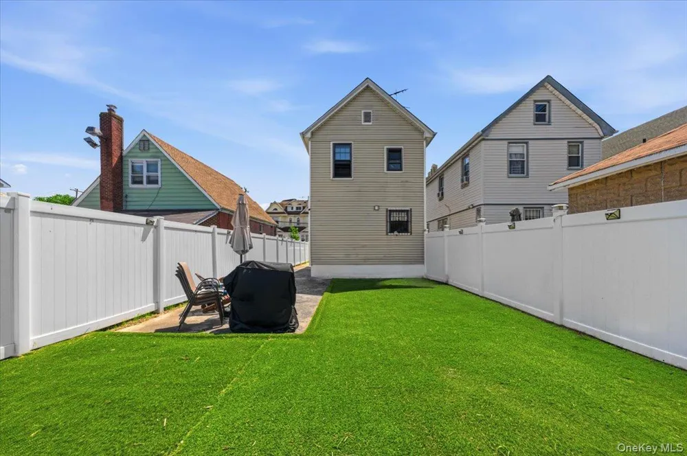 21825 104th Avenue Queens Village, NY 11429
