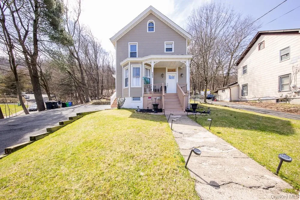 325 Westside Avenue Haverstraw, NY 10927