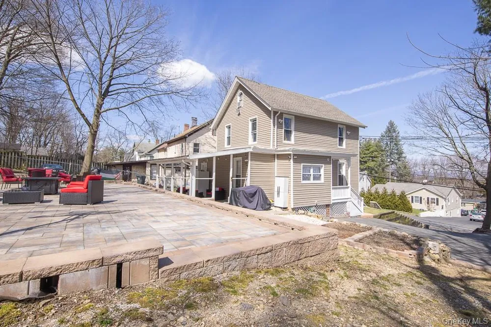 325 Westside Avenue Haverstraw, NY 10927