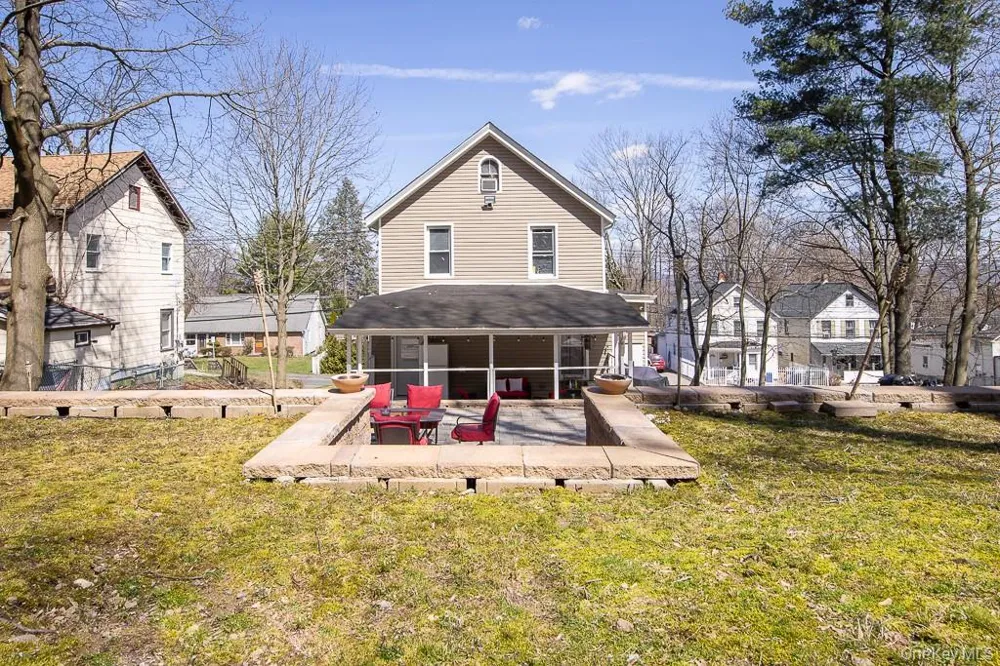 325 Westside Avenue Haverstraw, NY 10927