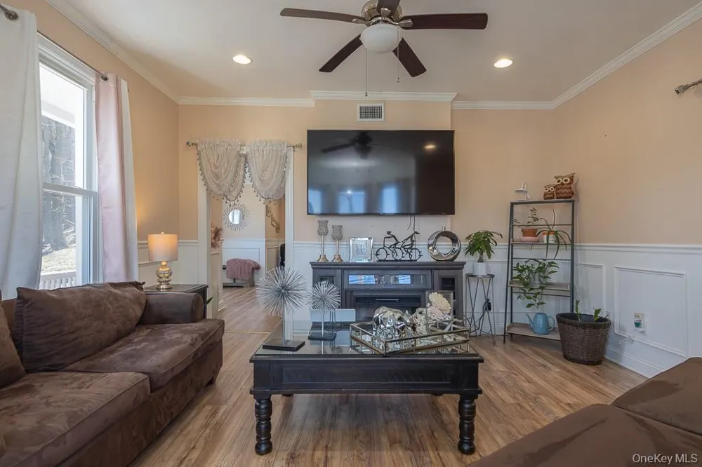 325 Westside Avenue Haverstraw, NY 10927