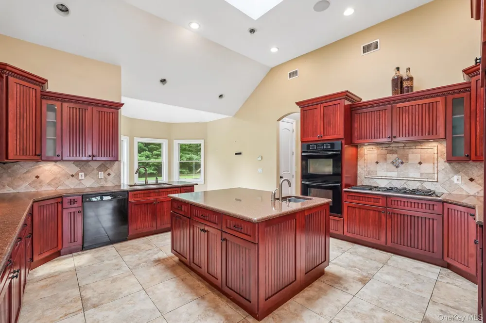 55 Strawtown Road New City, NY 10956