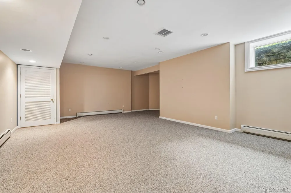 55 Strawtown Road New City, NY 10956