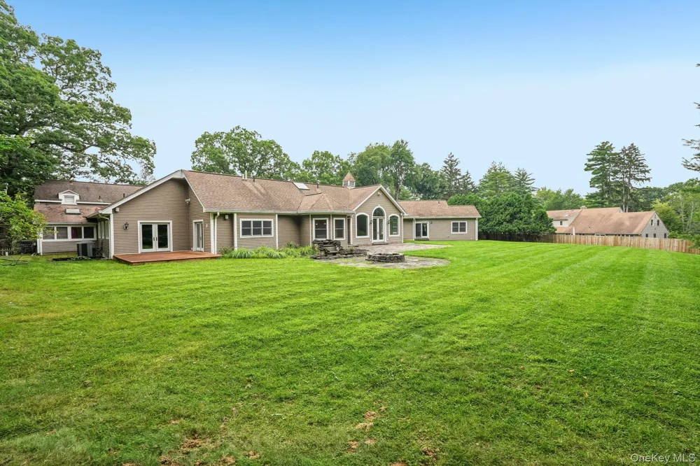 55 Strawtown Road New City, NY 10956