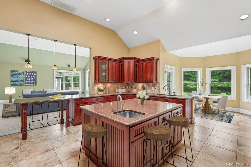 55 Strawtown Road New City, NY 10956