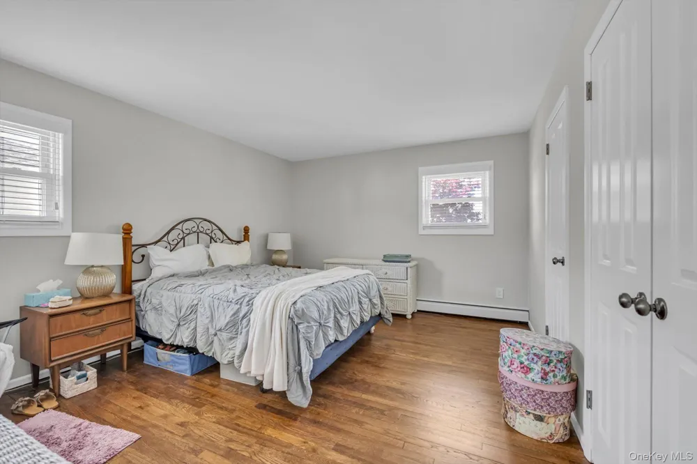 1678 Park Avenue Merrick, NY 11566