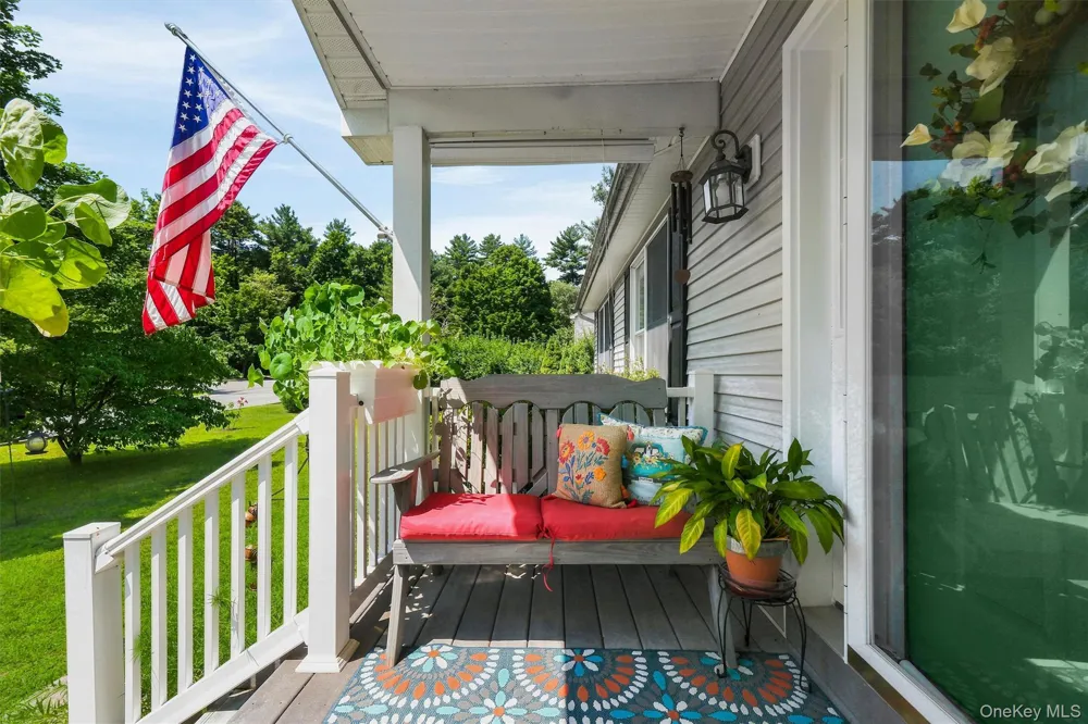 22 Rosewood Lane Wurtsboro, NY 12790