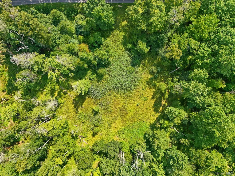 Oak Ridge Road Ellenville, NY 12428