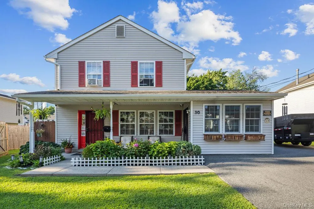 30 Fred Hect Road Spring Valley, NY 10977