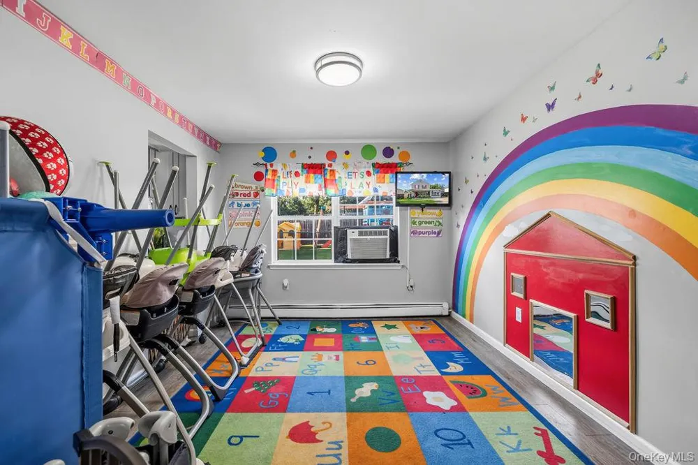 30 Fred Hect Road Spring Valley, NY 10977