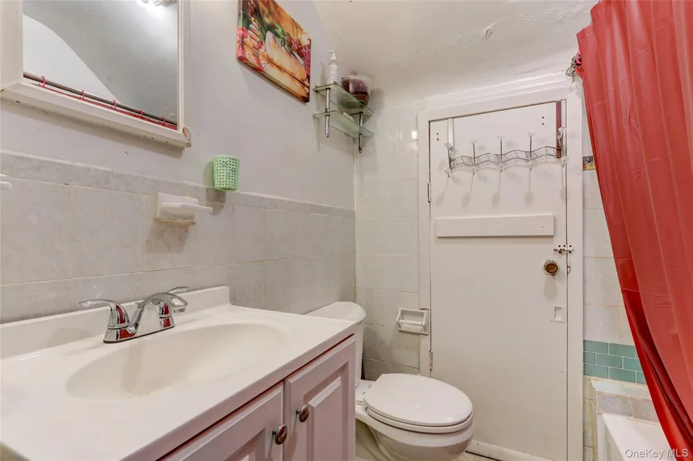 11646 233rd Street Cambria Heights, NY 11411