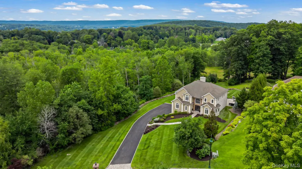 31 Greenwich Avenue Central Valley, NY 10917