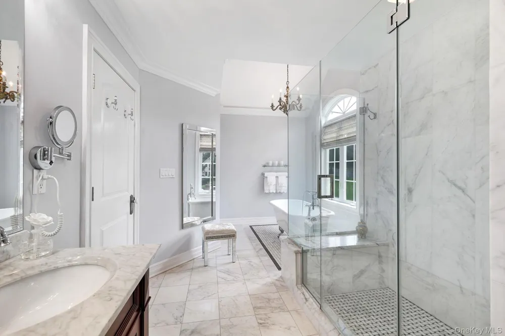 31 Greenwich Avenue Central Valley, NY 10917