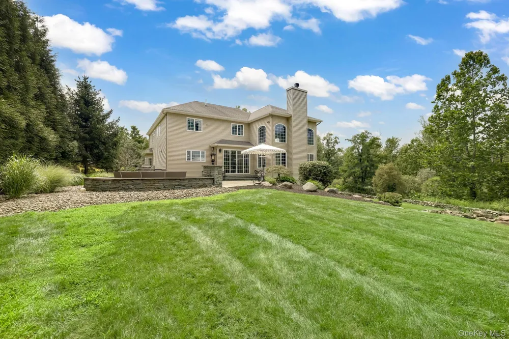 31 Greenwich Avenue Central Valley, NY 10917