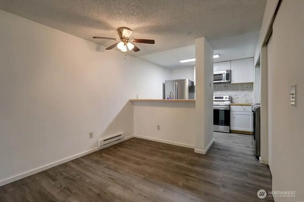533 S 323rd Place #9G Federal Way, WA 98003