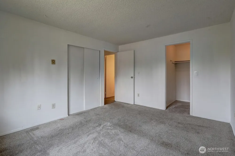 533 S 323rd Place #9G Federal Way, WA 98003