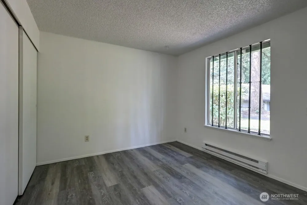 533 S 323rd Place #9G Federal Way, WA 98003