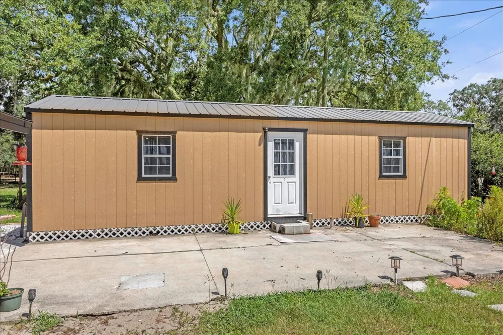 14043 TENNESSEE AVENUE Astatula, FL 34705