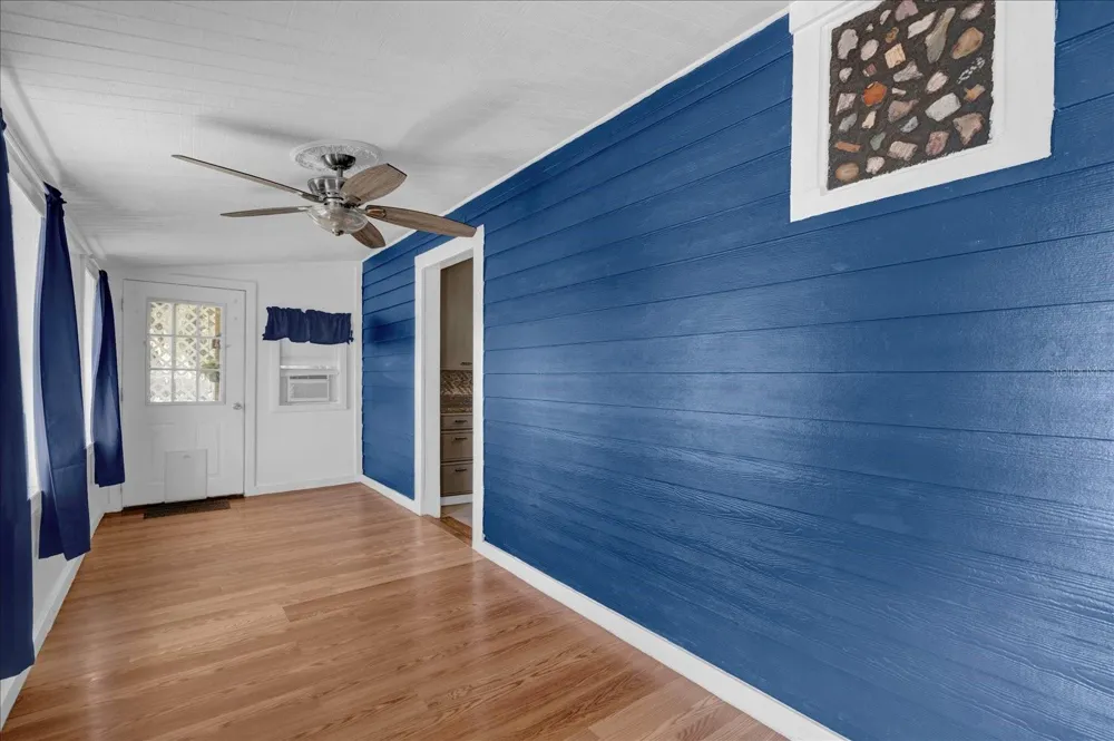 14043 TENNESSEE AVENUE Astatula, FL 34705