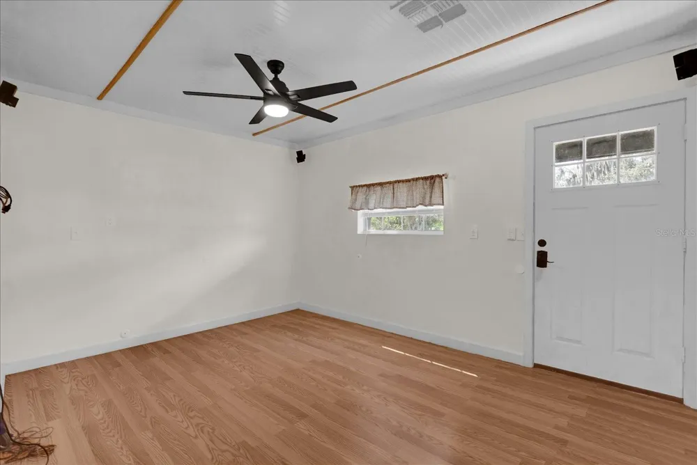 14043 TENNESSEE AVENUE Astatula, FL 34705