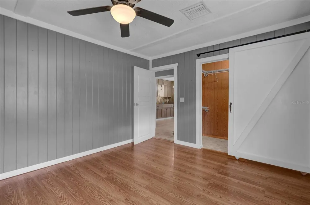 14043 TENNESSEE AVENUE Astatula, FL 34705