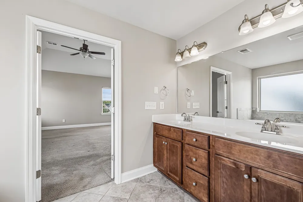 2012 Devonwood Ln Thompsons Station, TN 37179