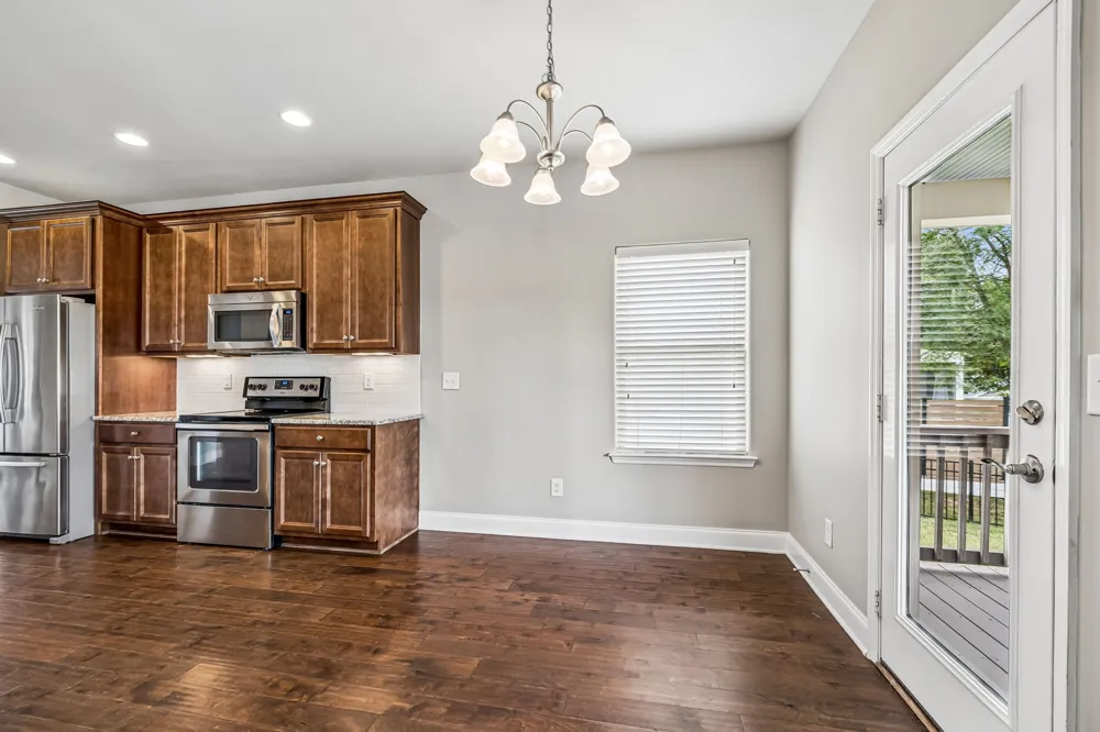 2012 Devonwood Ln Thompsons Station, TN 37179