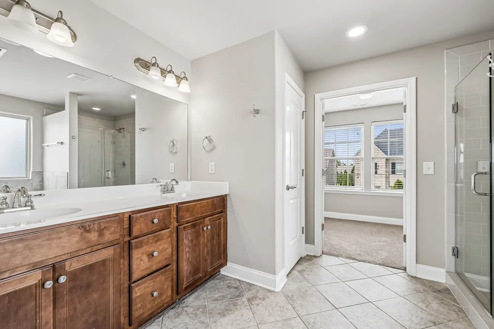 2012 Devonwood Ln Thompsons Station, TN 37179