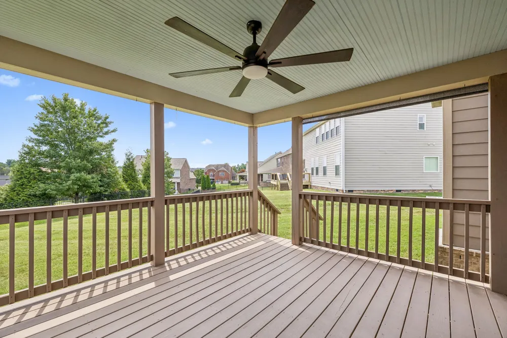 2012 Devonwood Ln Thompsons Station, TN 37179