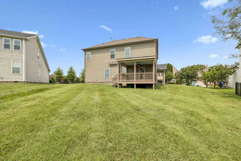 2012 Devonwood Ln Thompsons Station, TN 37179