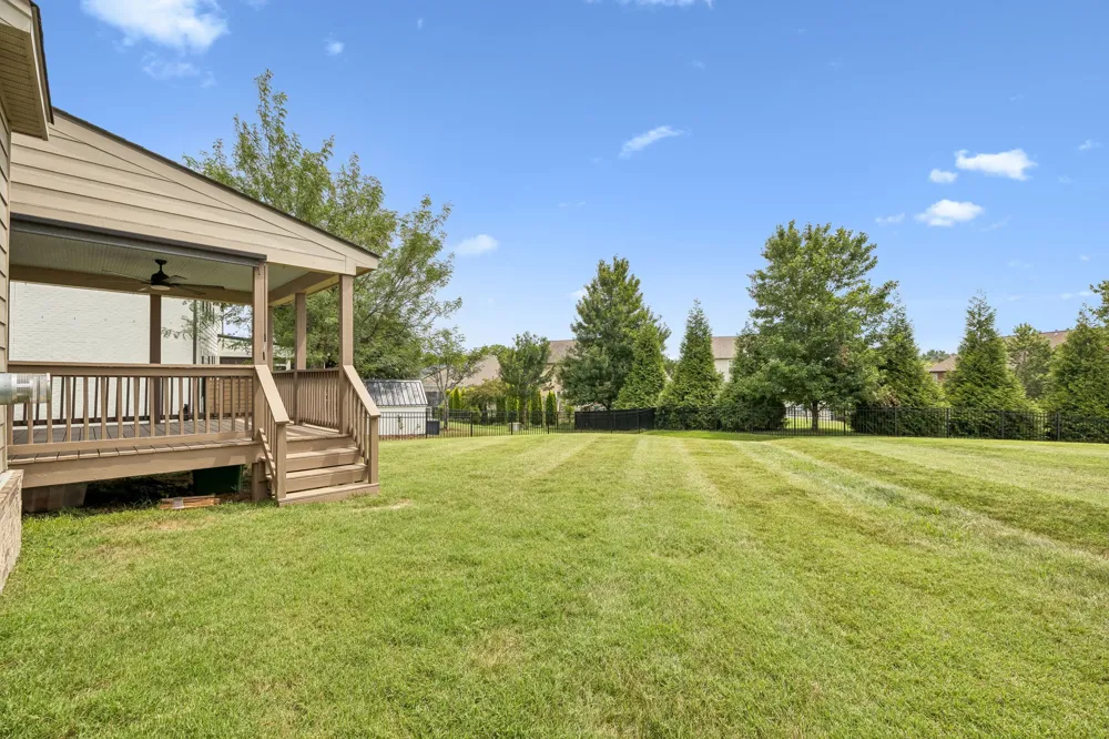 2012 Devonwood Ln Thompsons Station, TN 37179
