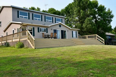 22273 Peterson Lane