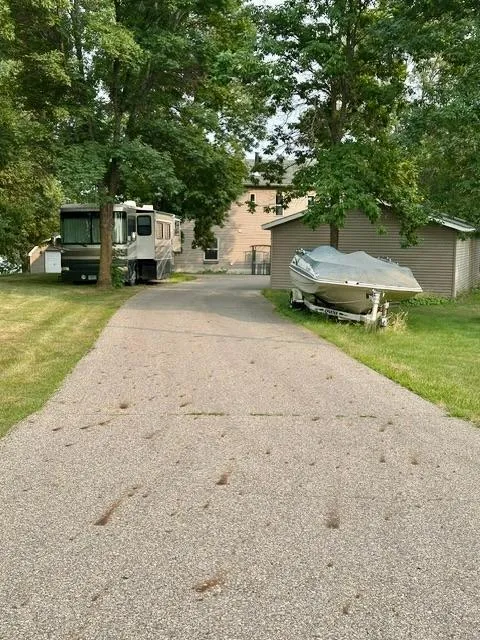 22273 Peterson Lane Detroit Lakes, MN 56501
