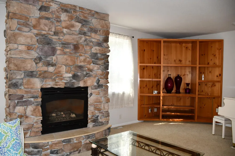22273 Peterson Lane Detroit Lakes, MN 56501