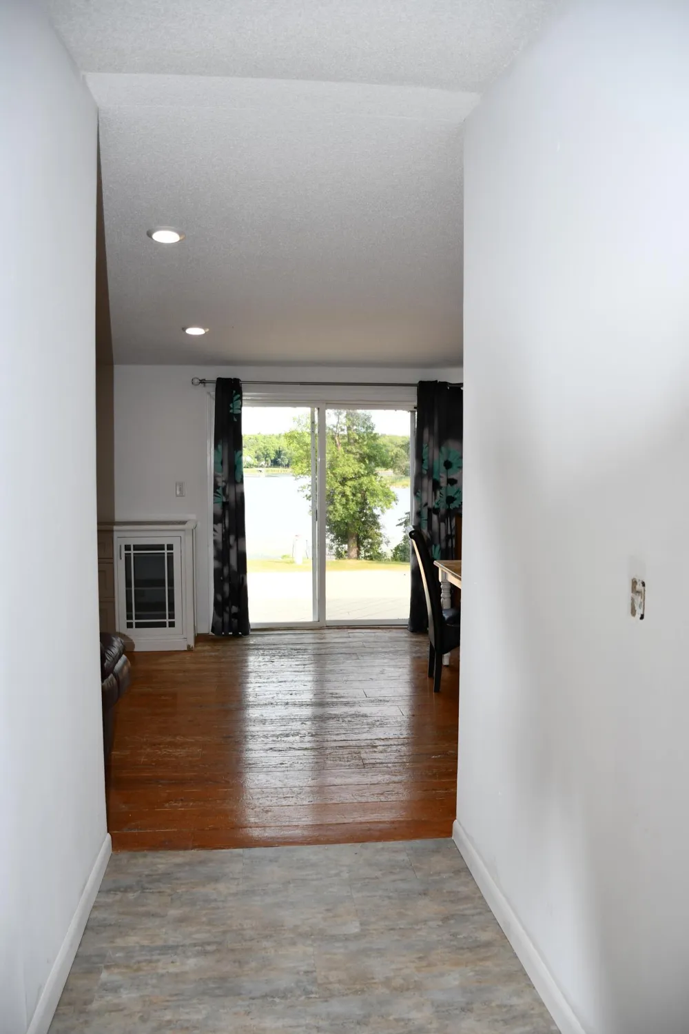 22273 Peterson Lane Detroit Lakes, MN 56501