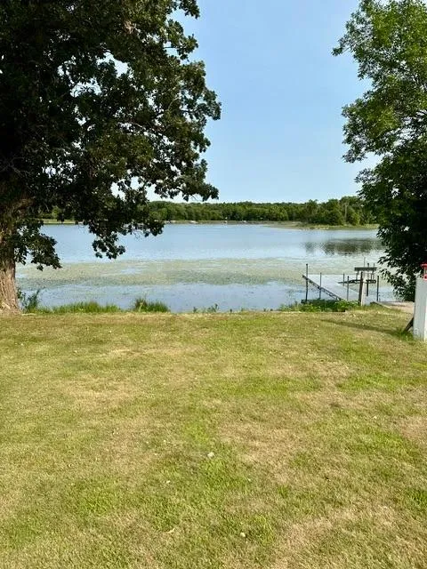 22273 Peterson Lane Detroit Lakes, MN 56501