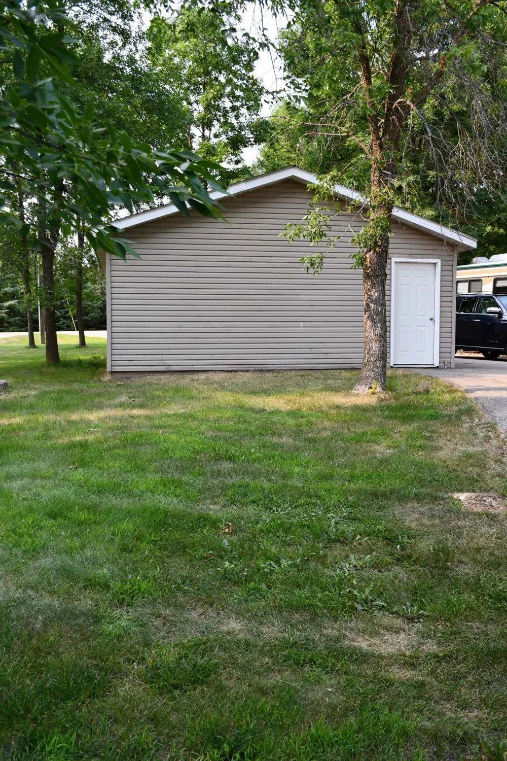 22273 Peterson Lane Detroit Lakes, MN 56501
