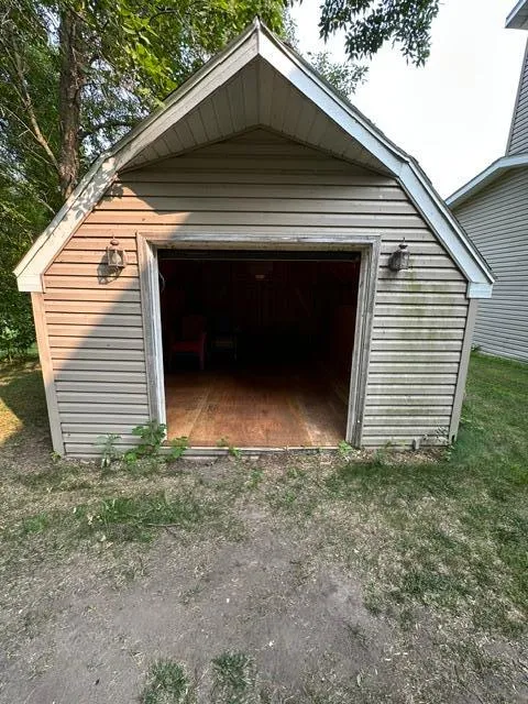 22273 Peterson Lane Detroit Lakes, MN 56501