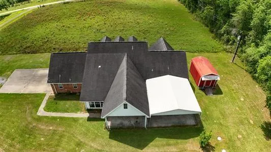 289 County Road 812 Buna, TX 77612